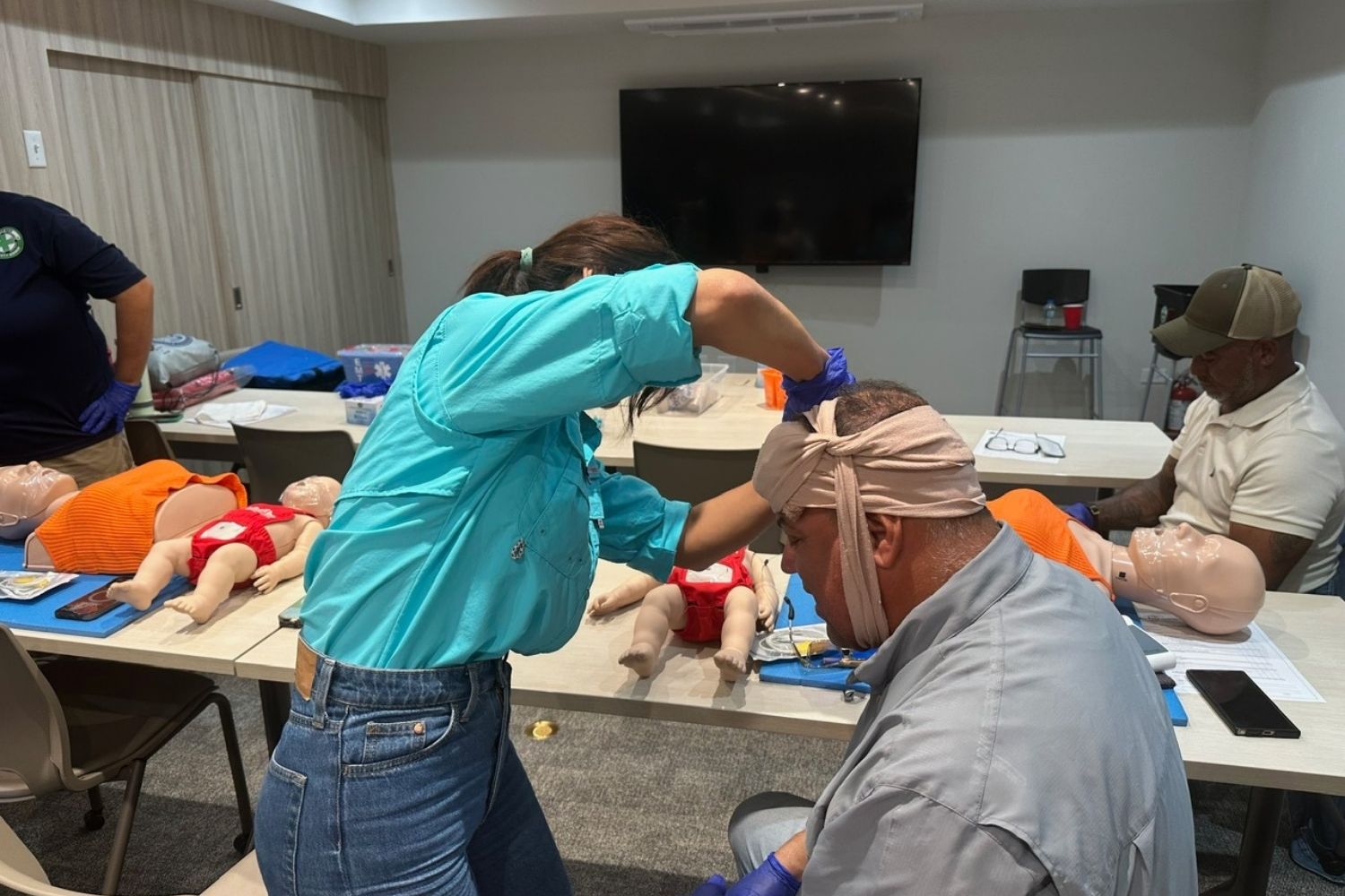 ddd-CPR-FIRSTAID-TRAINING-12