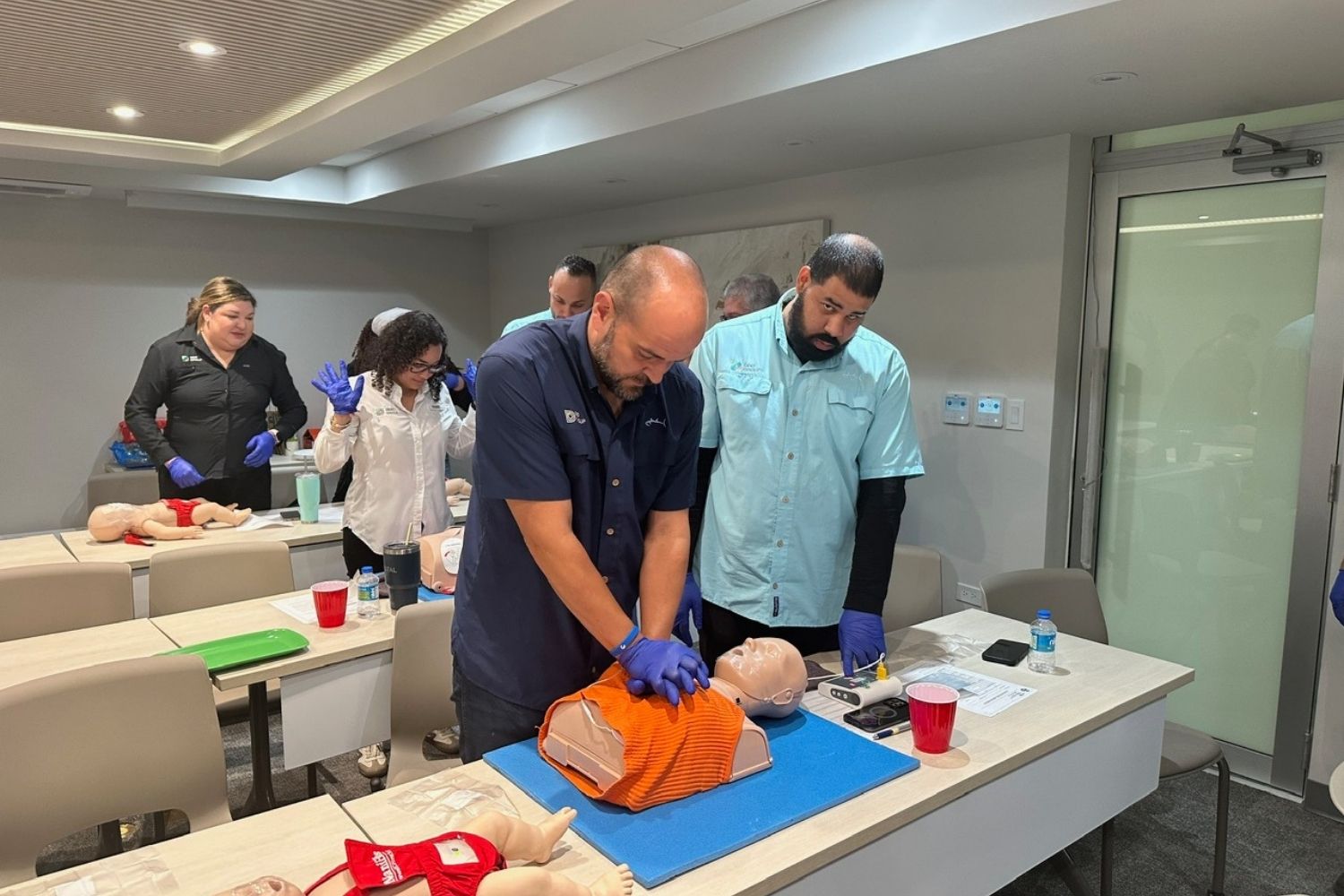 ddd-CPR-FIRSTAID-TRAINING-14