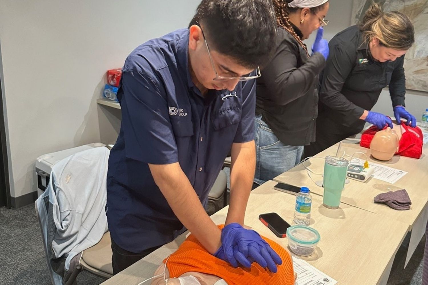 ddd-CPR-FIRSTAID-TRAINING-16