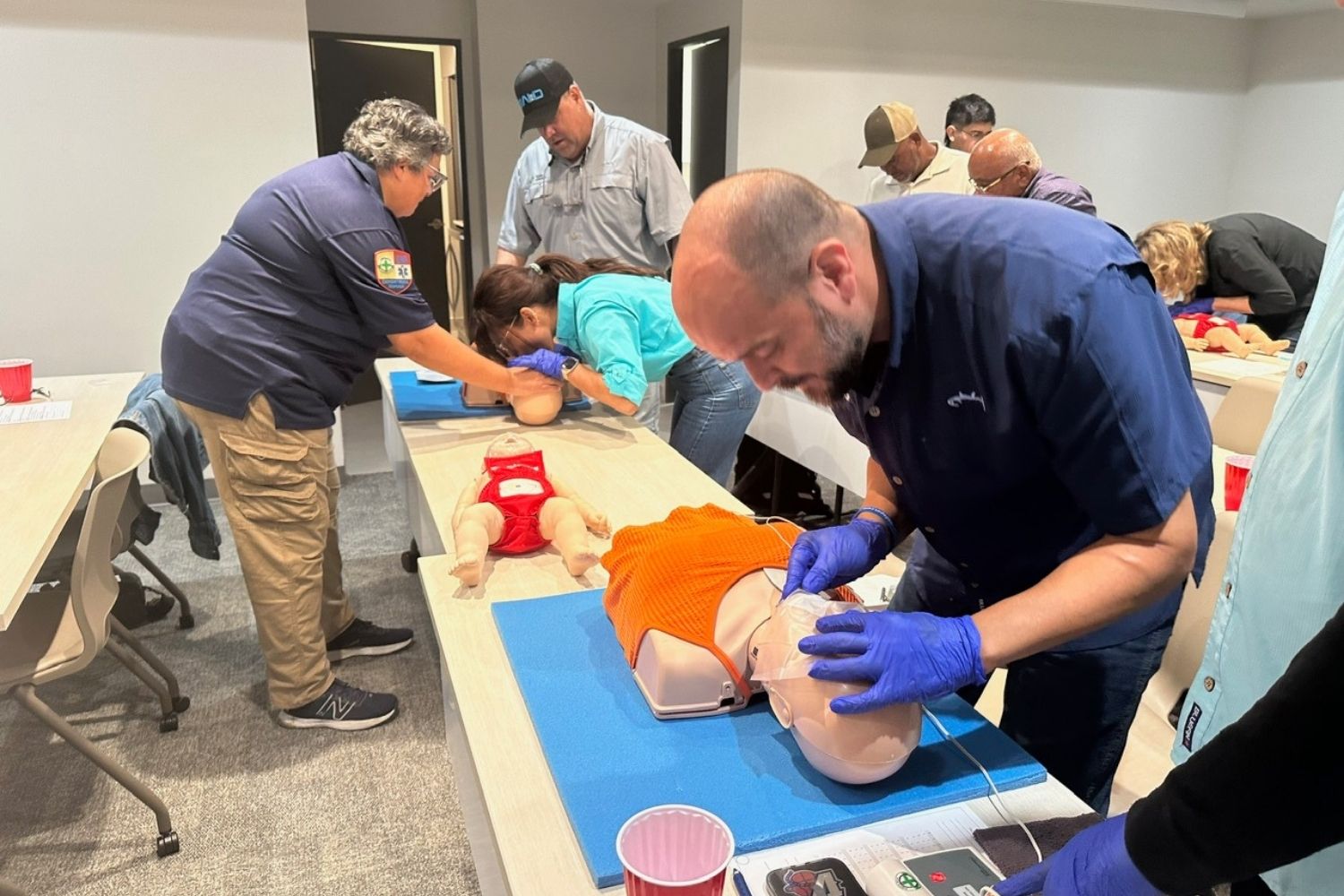 ddd-CPR-FIRSTAID-TRAINING-8